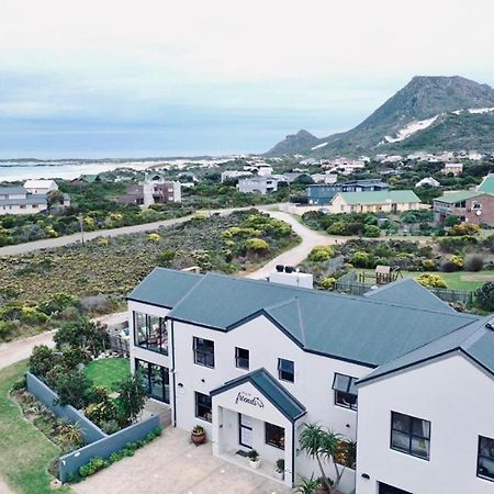Stay At Friends Economic Rooms Malkopvlei Eksteriør bilde