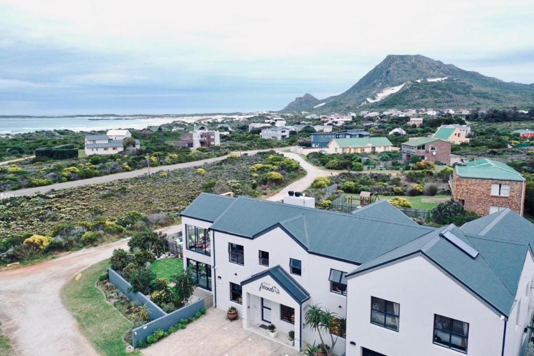 Stay At Friends Economic Rooms Malkopvlei Eksteriør bilde